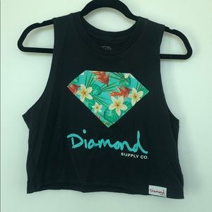 Diamond cropped tank